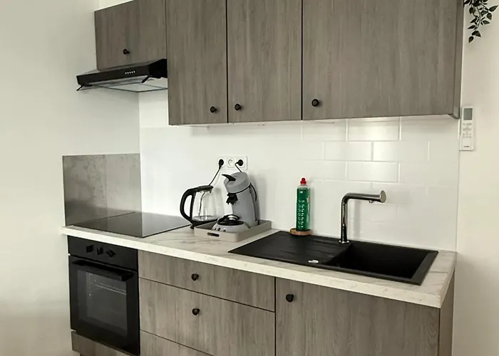 Bright Apartment In The Heart Of Chimay, 40 M² With View Chimay